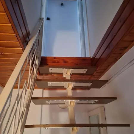 Krisztina 2-3 아파트 *