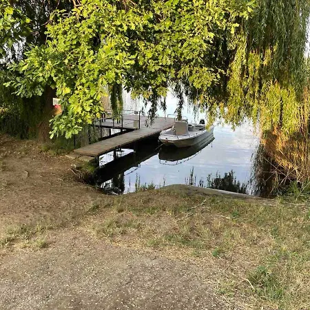 Krisztina 2-3 아파트