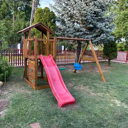 Krisztina 2-3 아파트 Szigethalom