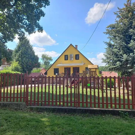 Krisztina 2-3 아파트 Szigethalom