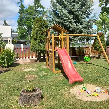 Krisztina 2-3 * Szigethalom