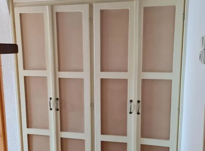 Apartment Krisztina 2-3 *