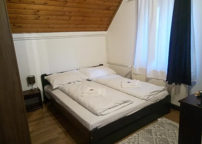 Apartment Krisztina 2-3 Szigethalom