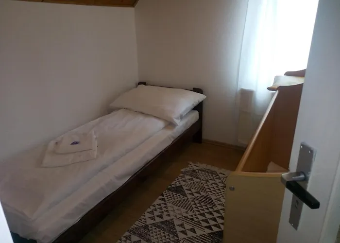Krisztina 2-3 Apartment *