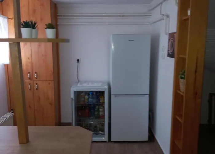 Krisztina 2-3 Apartment