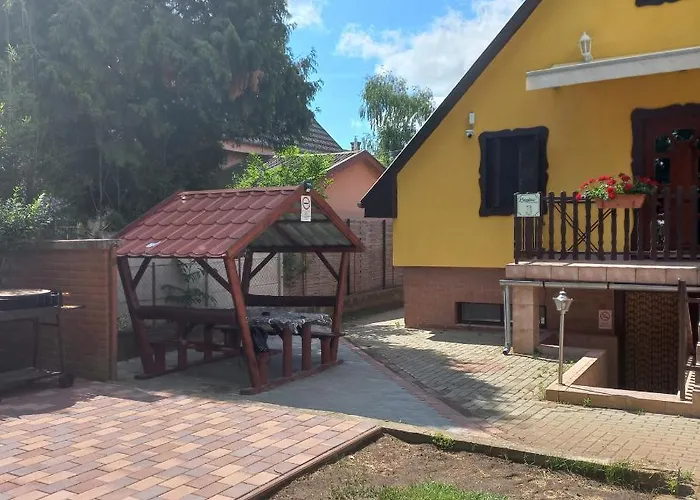 Krisztina 2-3 Szigethalom